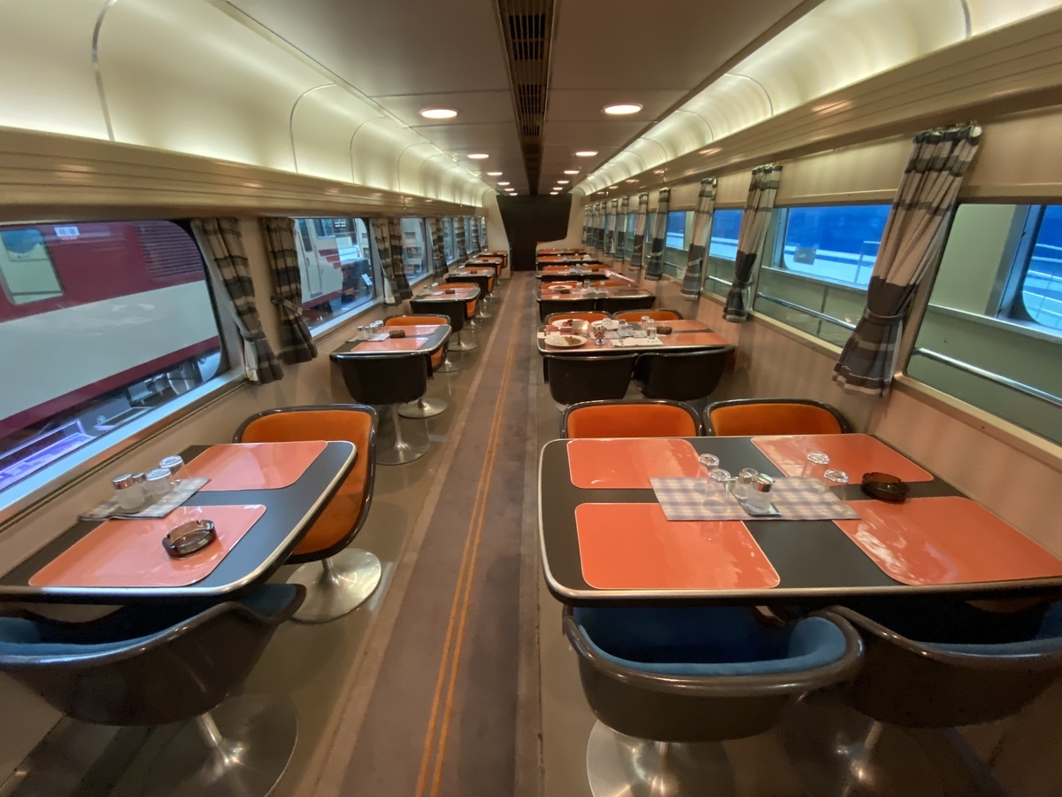 新幹線0系の食堂車 食堂車の日に - キハ58君の鉄道など ひとコマ