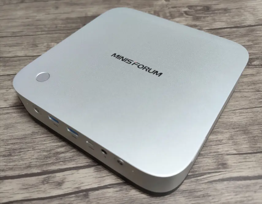 Minisforum AI X1 Pro