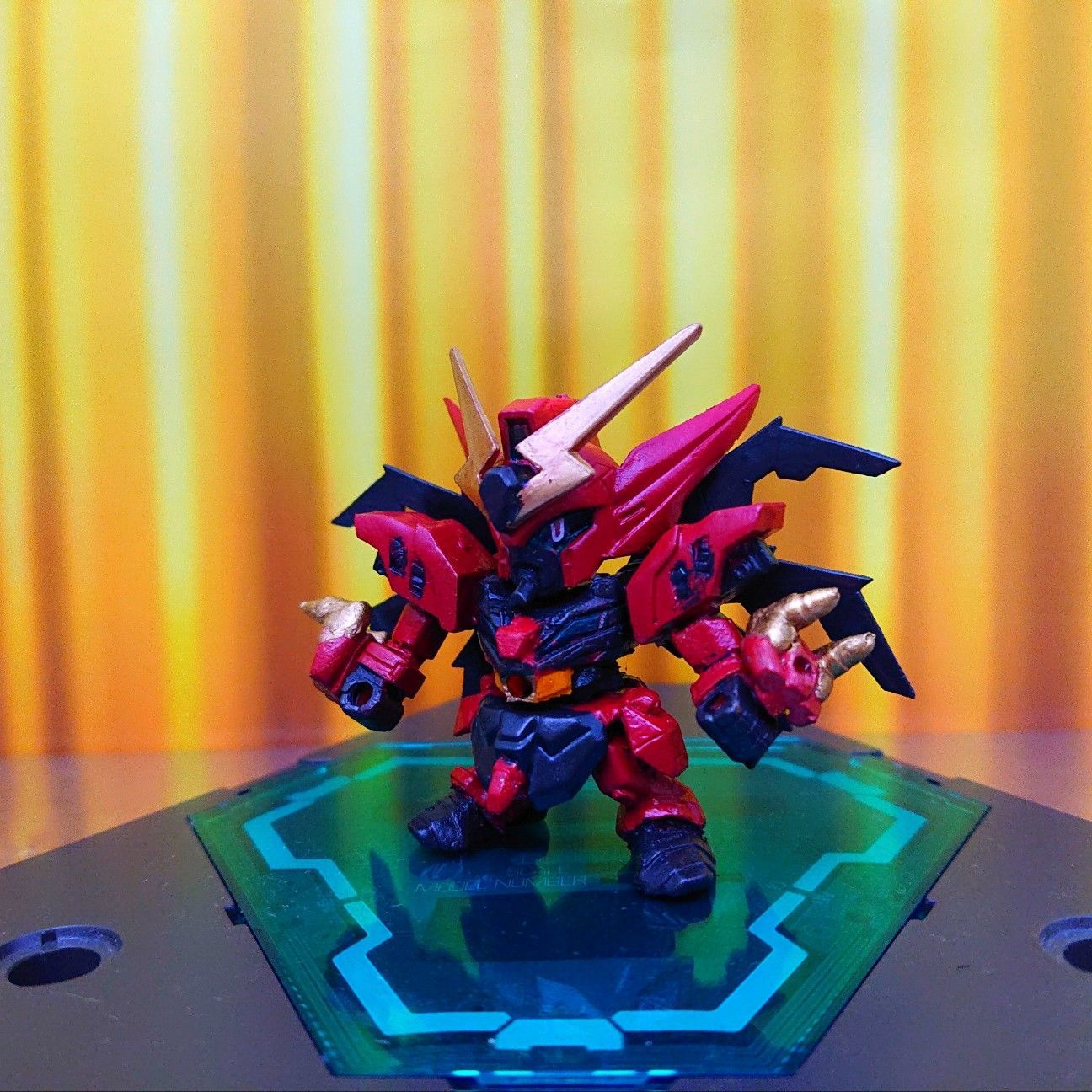 ガシャポン戦士風改造 ガンダムヴァサーゴチェストブレイク - 金鍍金の 