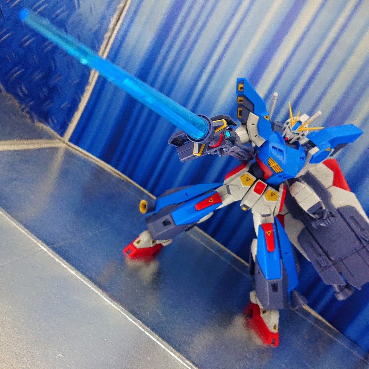 ガンプラ】MG ガンダムF90Ⅱ Iタイプ - 金鍍金の地下迷宮 -FUnny