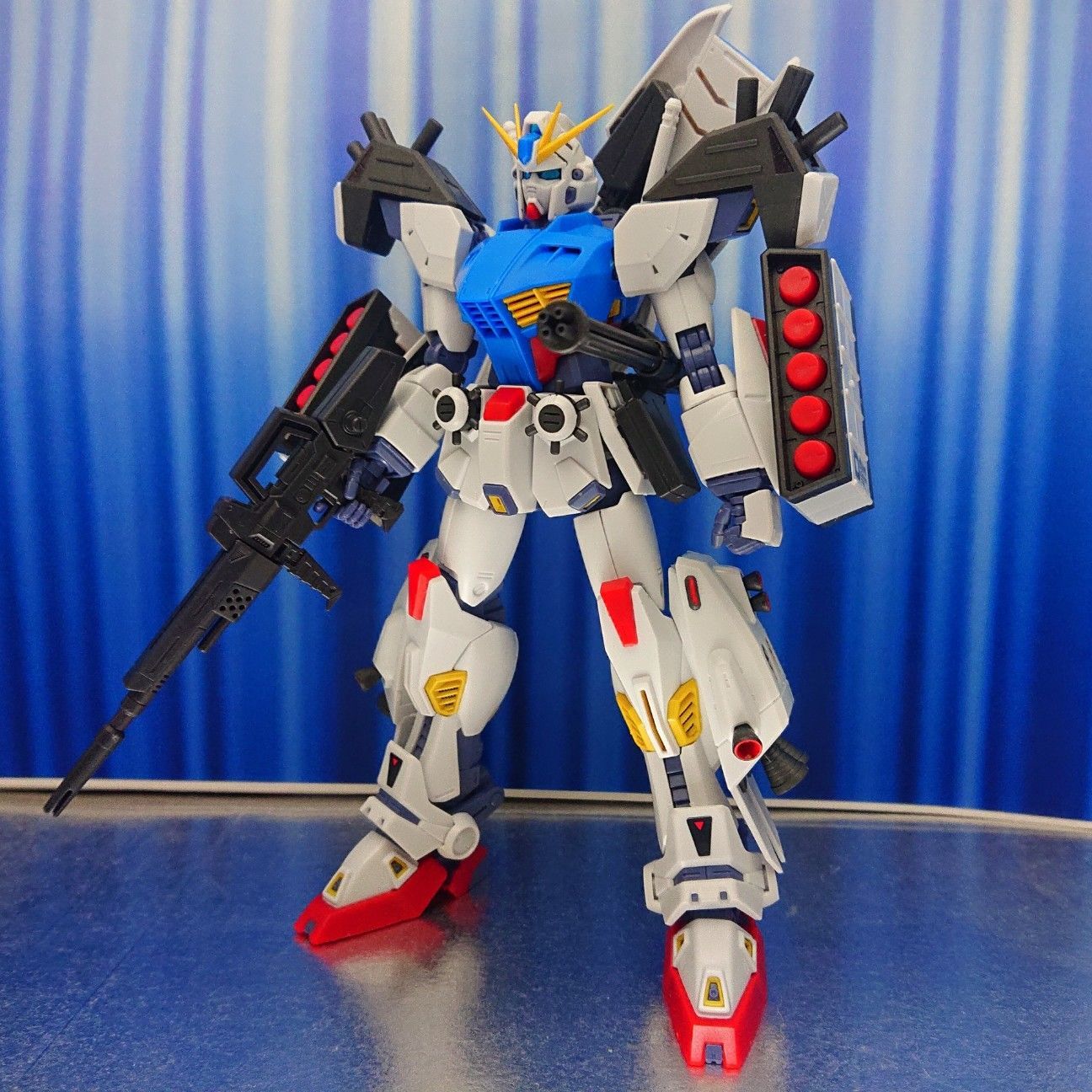 ガンプラ】MG ガンダムF90 Dタイプ - 金鍍金の地下迷宮 -FUnny MIdas