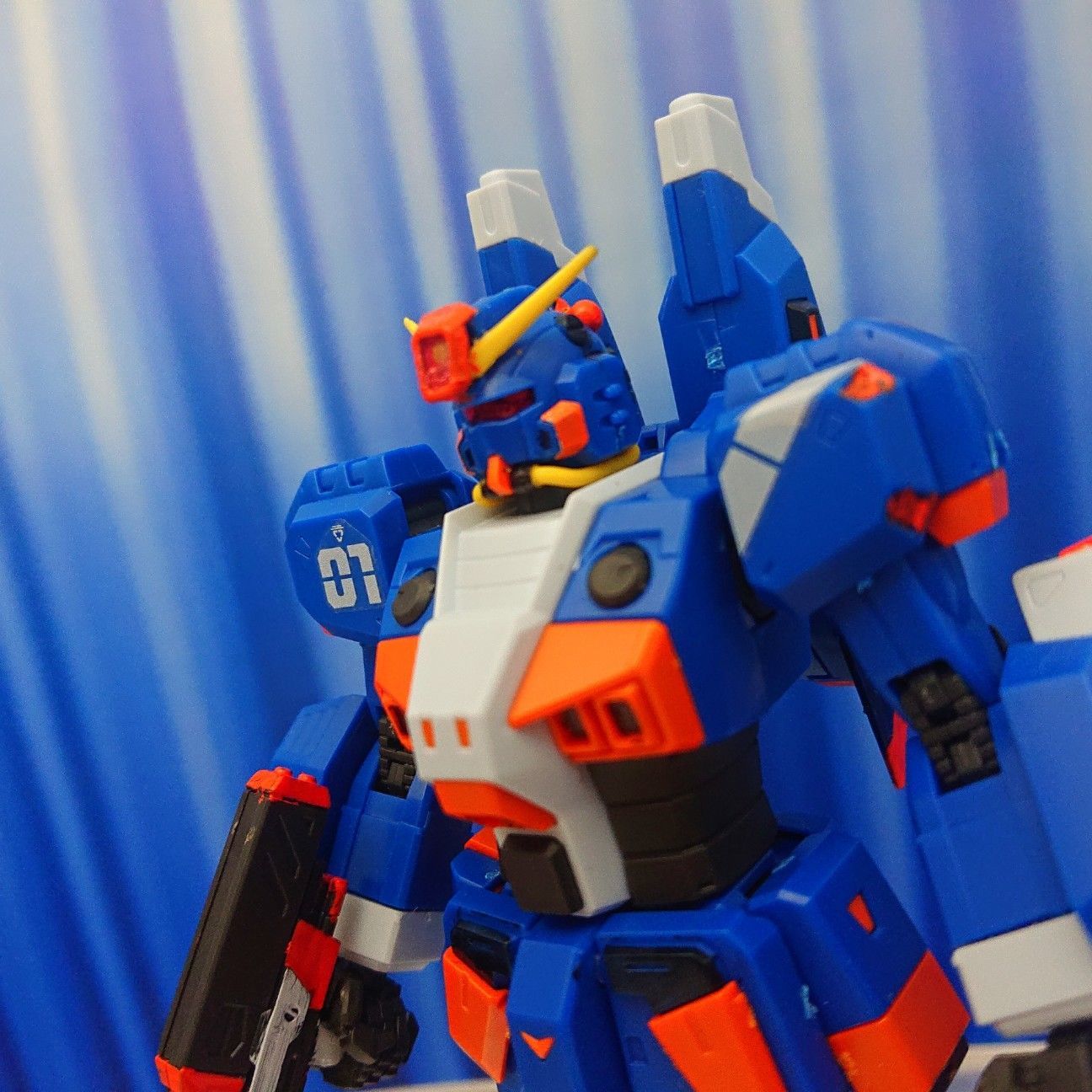 ガン消し　水中型ガンダム(青) 水中型ガンダム、ガンダイバー、アクアジムエース用、どれ？｜楽