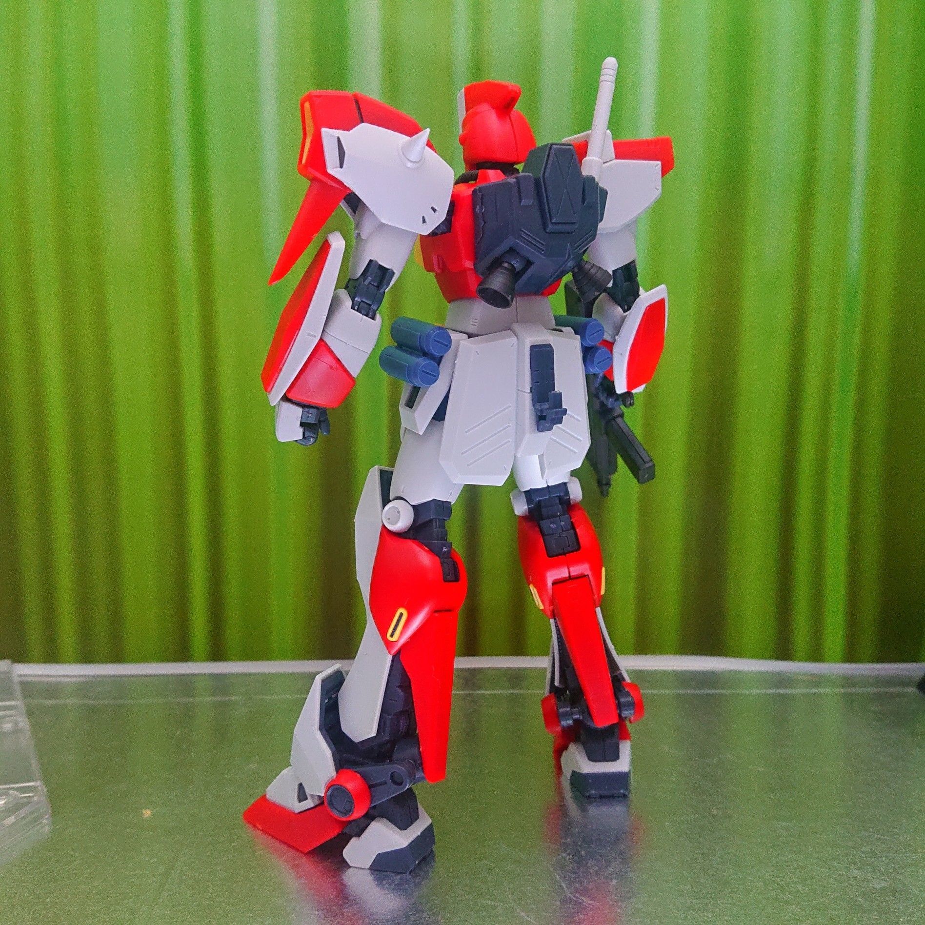 ガンプラ】MG ガンダムF90(火星独立ジオン軍仕様) - 金鍍金の