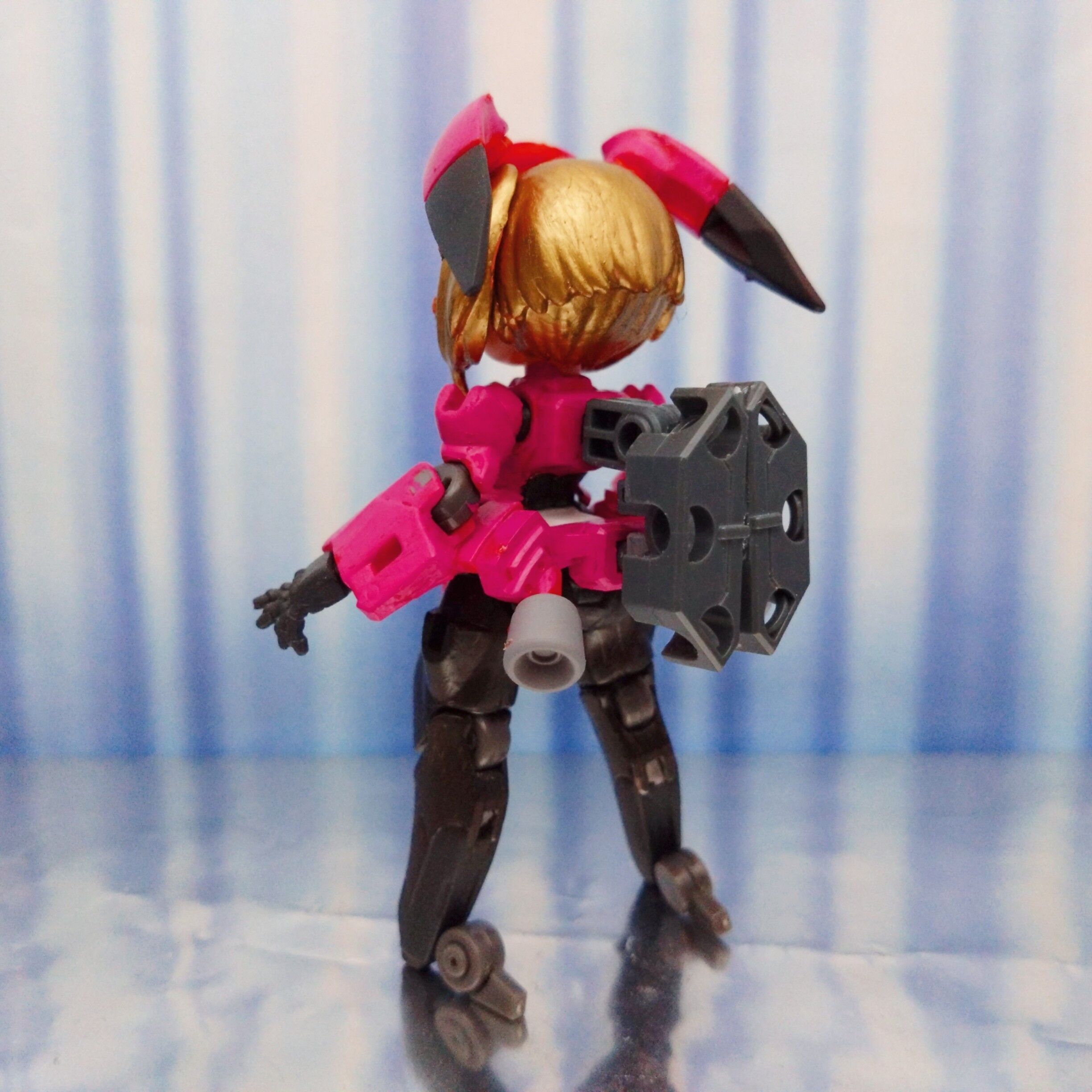 デスクトップアーミー改造 フレアナビットシスターズ - 金鍍金の地下