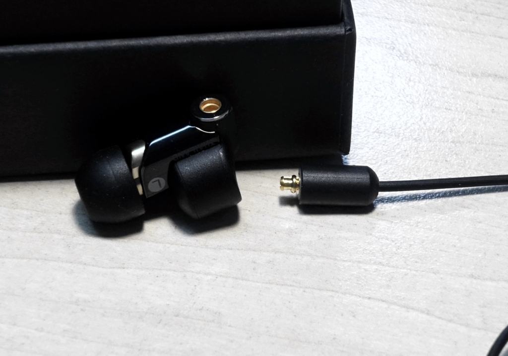 XBA-N3 と MUC-M2BT1 - Are you getting enough sleep?