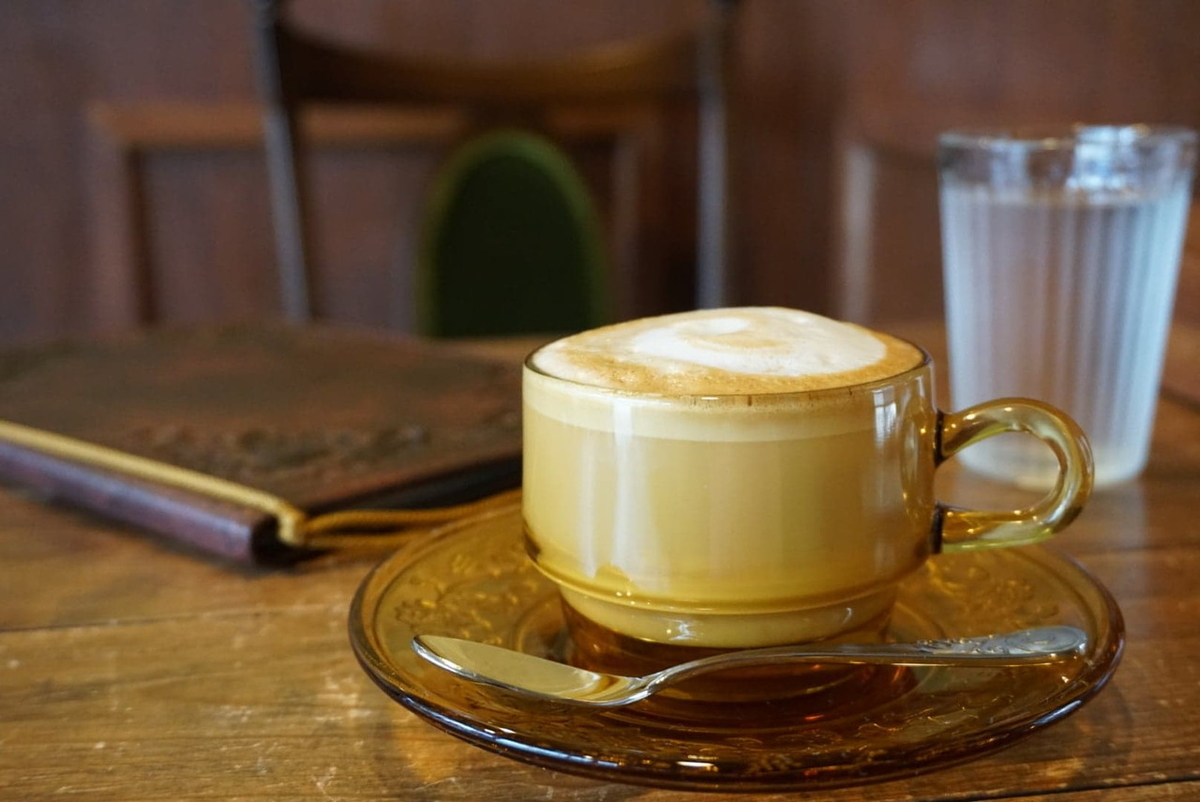 喫茶アンバー カフェラテ