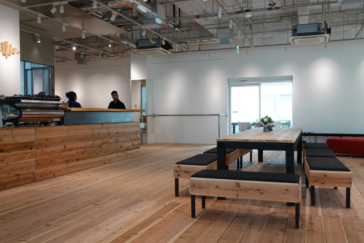 ゼブラ コーヒーアンドクロワッサン 店内