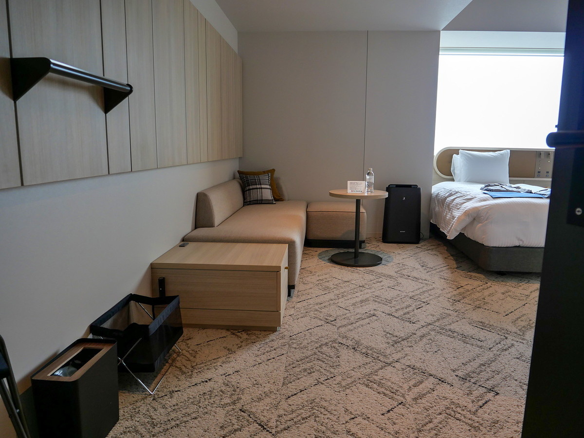 ドアが通常のものより少し広めになっています。ドアを開けたところ