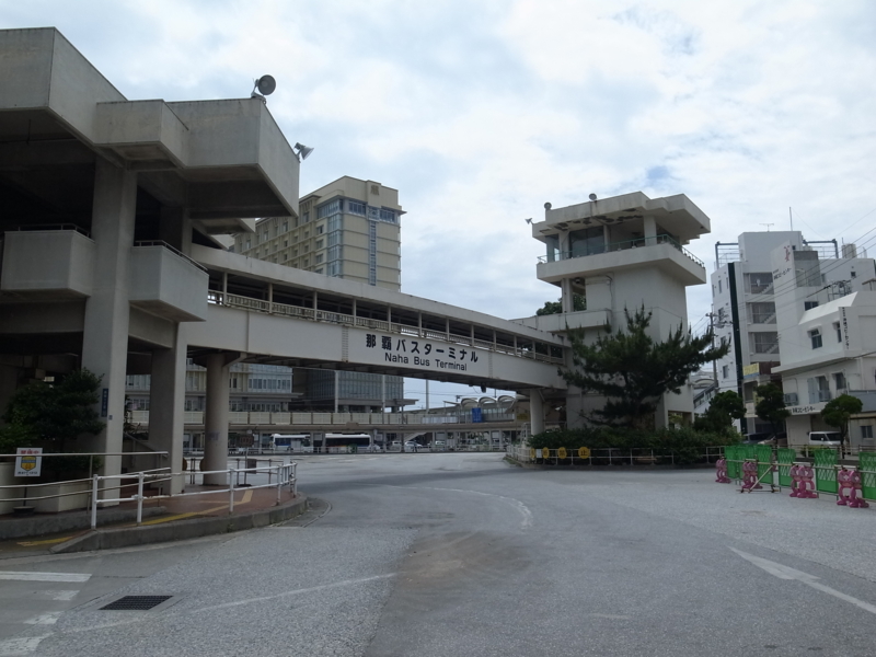 那覇バスターミナルビル３