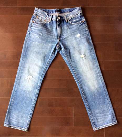 ユニクロのダメージジーンズ（ソフト）1