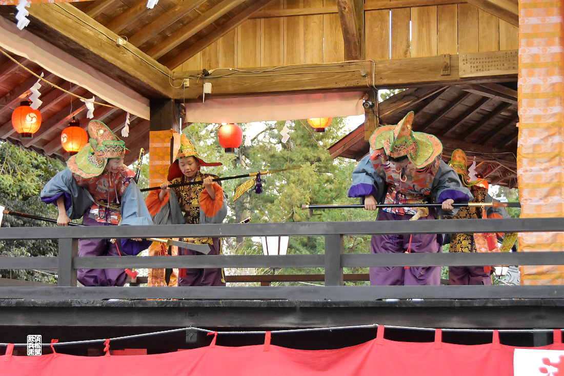 天宮（あめのみや）神社十二段舞楽より「太平楽」 - 浜松屋飲兵衛の酔写アルバム