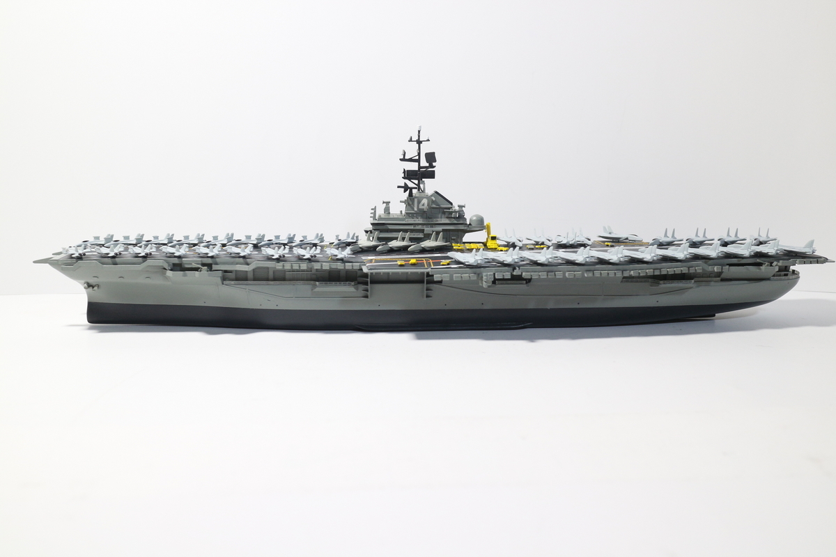 1/800 空母タイコンデロガ - 空母のプラモデル Aircraft Carrier
