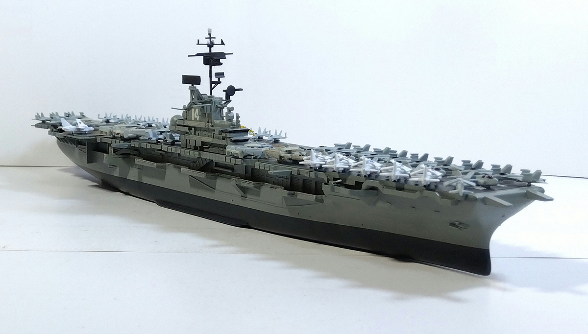 1/800 空母タイコンデロガ USS Ticonderoga (CV-14) - 空母の