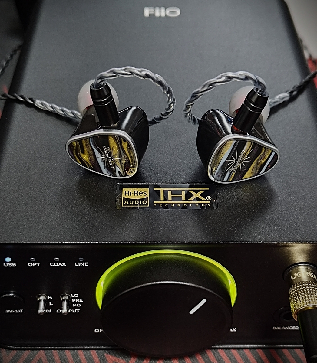 【ほぼ新品】Kiwi Ears Étude Kiwi Ears Étude | Beryllium DD + 3BA + Vibration Transducer