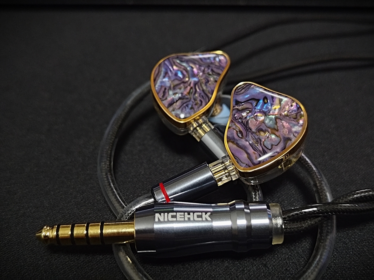 9月購入⭐︎2回使用⭐︎シナクティフクレームn40g１５万4000円残量9.５割以上 9月購入⭐︎2回使用⭐︎シナクティフクレームn40g15万4000円残