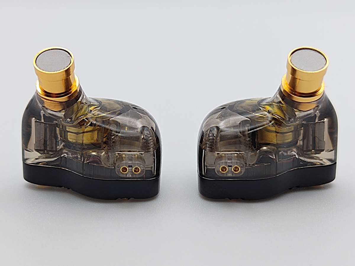 0.78 mm 2-pin〈QDC〉端子部のクローズアップ