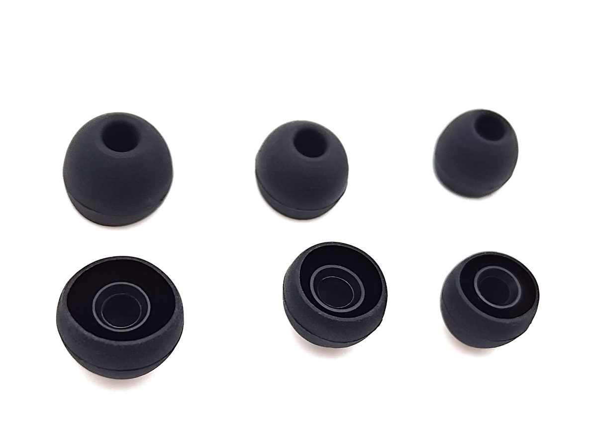 イヤーピース（黒）：柔らかな傘としっかりした軸のバランス S/M/L