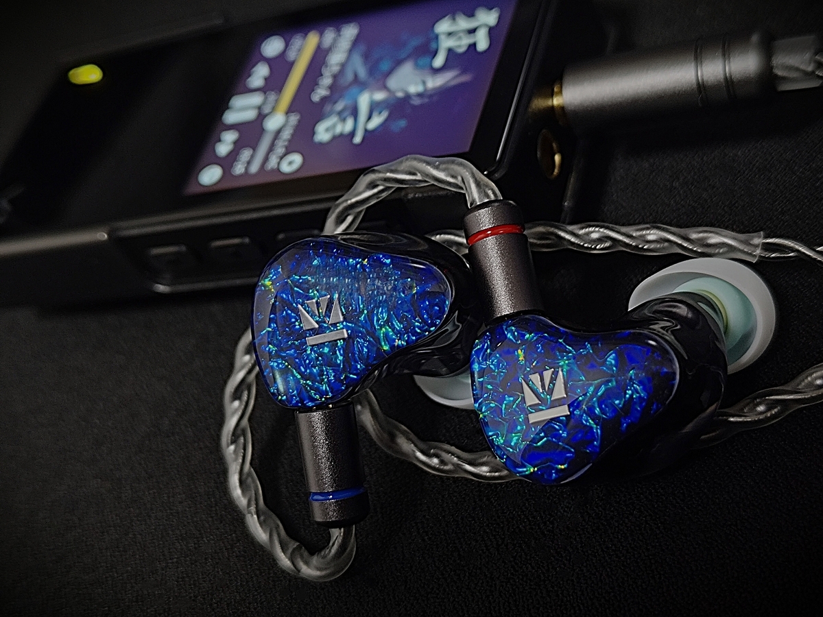 KBEAR Voyages SR-8 Review｜1DD+3BA Hybrid IEMを実機レビュー - はむ