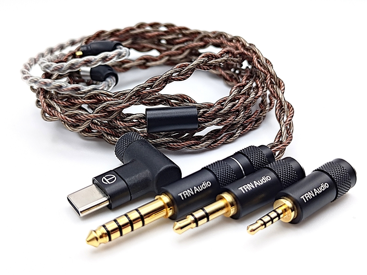 TRNイヤホンおすすめ完全ガイド｜DAC・Bluetooth・ケーブルまで実機
