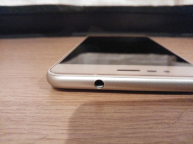 asus ZenFone 3 Max ZC520TL