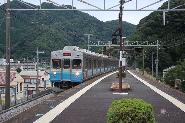 f:id:hana_b03A2019:20201022005025j:plain