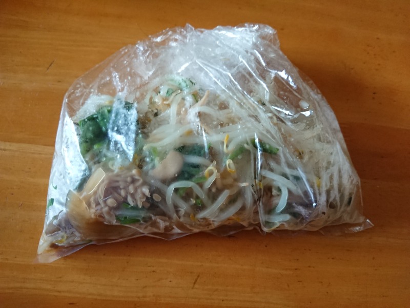 ビニール袋を使えば後始末が楽になる写真