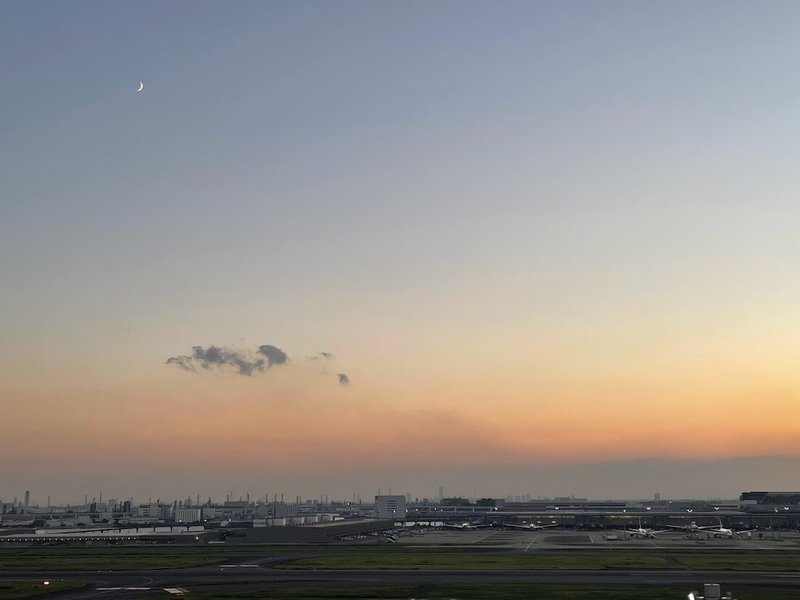 夕焼けの羽田空港５
