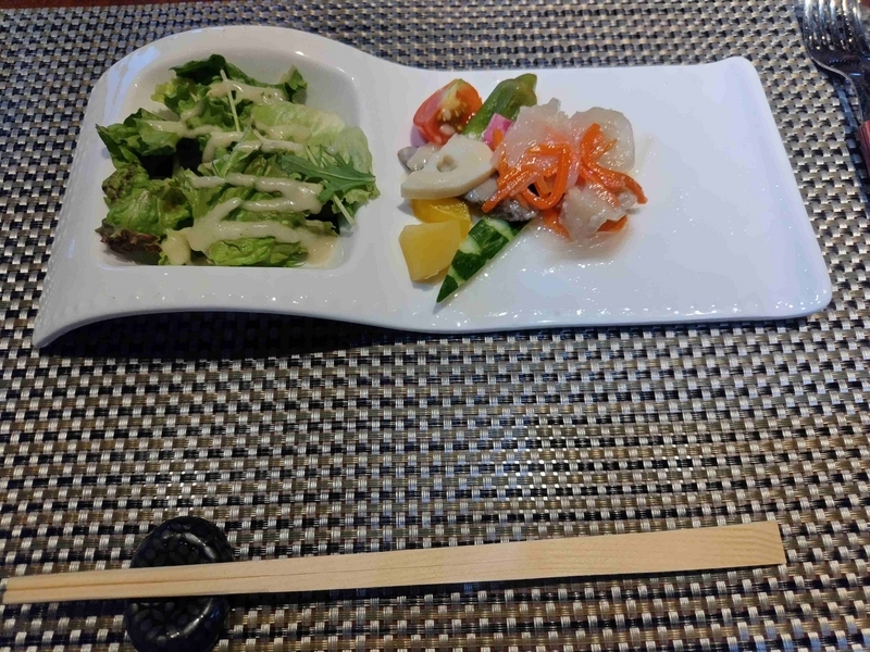 れすとらん百年民家黒釜ランチ前菜