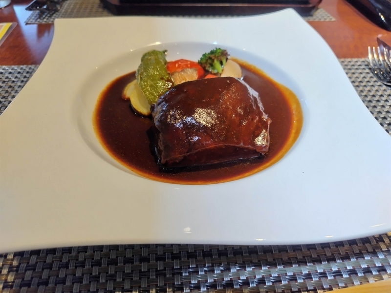 れすとらん百年民家黒釜ビーフシチュー