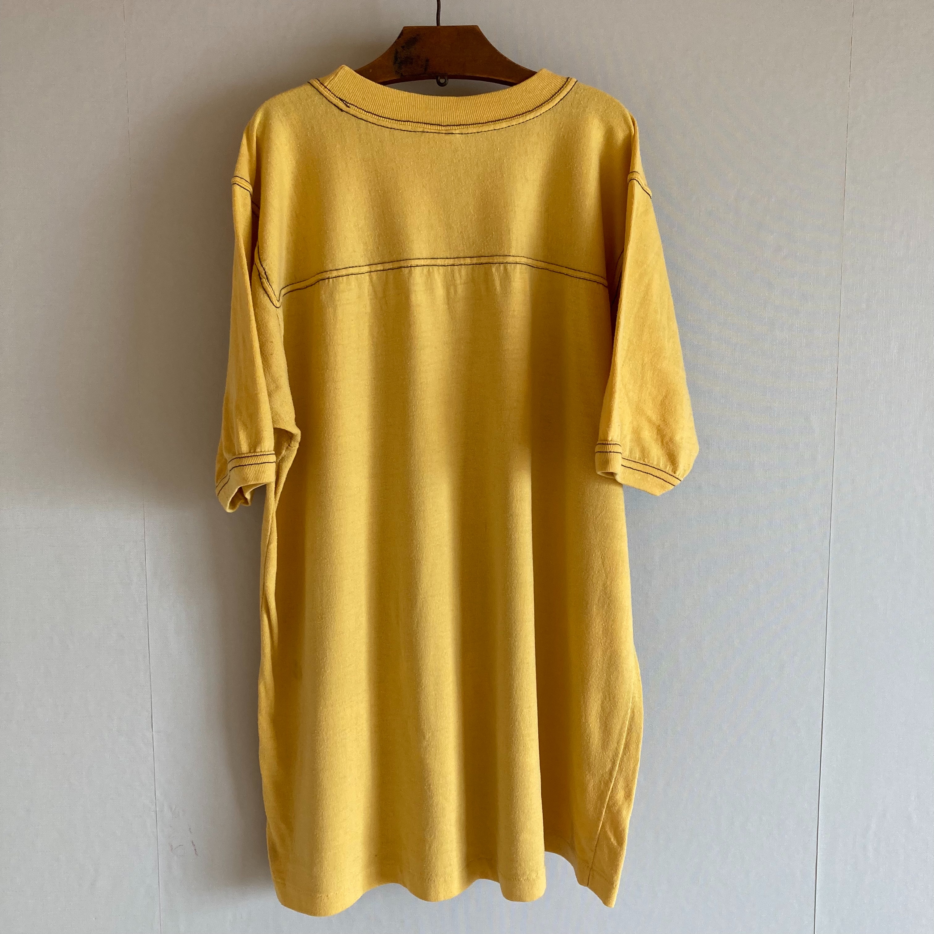 専用　ヴィンテージフロッキープリントTシャツ70s 70s 70年代 フロッキープリントビンテージTシャツ 半袖 - メルカリ