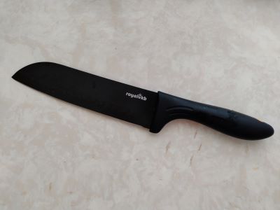 ダイソーキャンペーンのRoyalVKB三徳包丁って使えるの？使用感レビュー