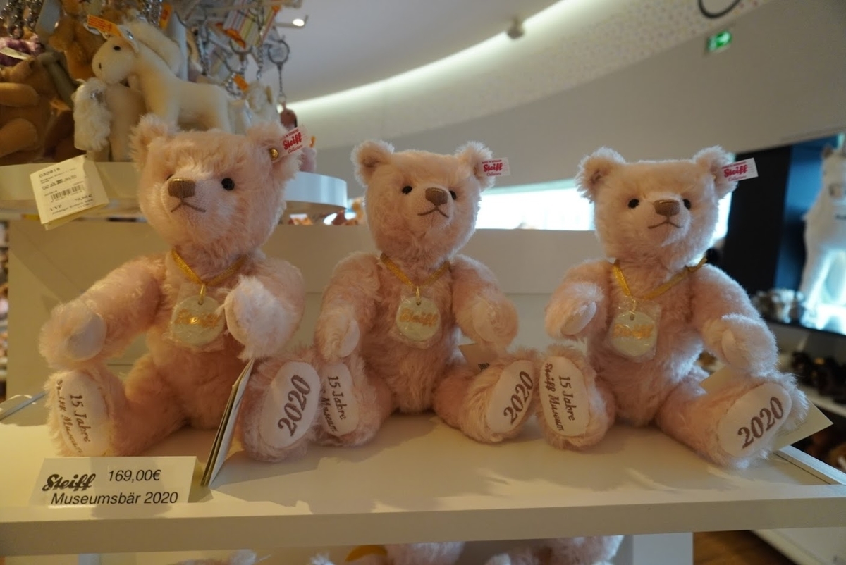 f:id:hanarino:20200119063002j:plain f:id:hanarino:20200119063002j:plain