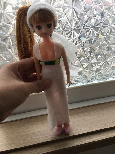 おしりふきで作ったりかちゃん人形の洋服2