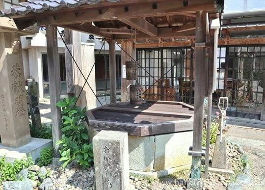 美保神社のおかげの井戸