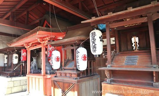 瀧尾神社の境内社