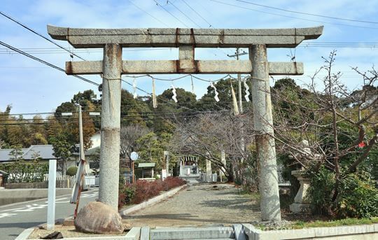 狭山神社の鳥居