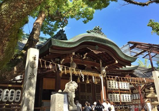 石切劔箭神社の社殿