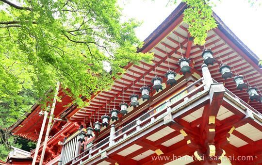 談山神社の拝殿外から