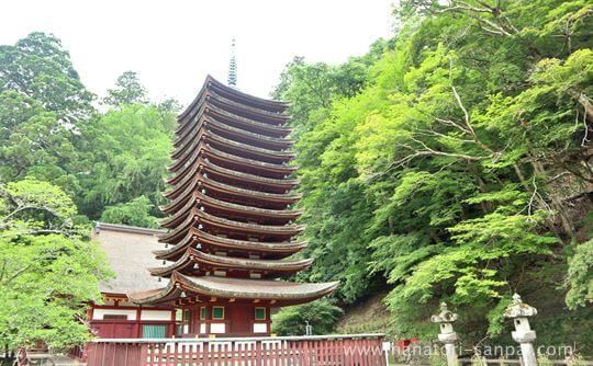 談山神社の十三重塔