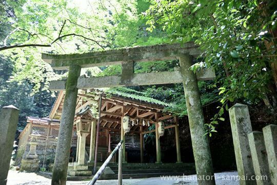 等彌神社の下津尾社