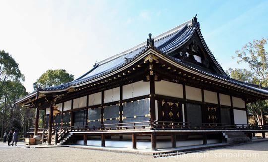 仁和寺の金堂
