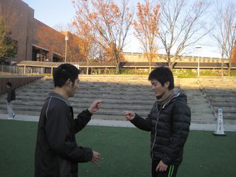 f:id:handai-carp:20121206081531j:image f:id:handai-carp:20121206081531j:image