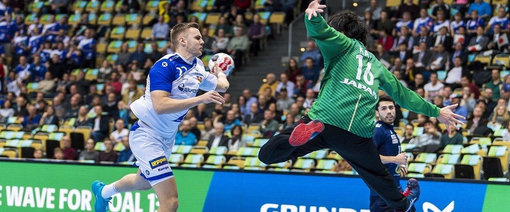 f:id:handball-jp2019:20190117165024j:plain f:id:handball-jp2019:20190117165024j:plain