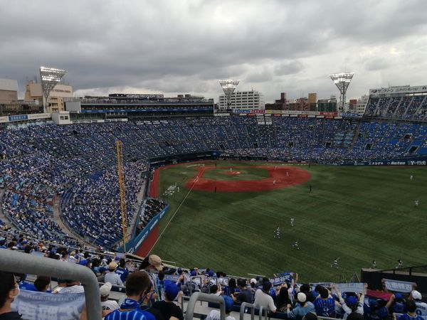 横浜ベイスターズ