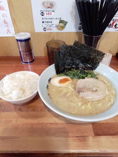 家系ラーメン