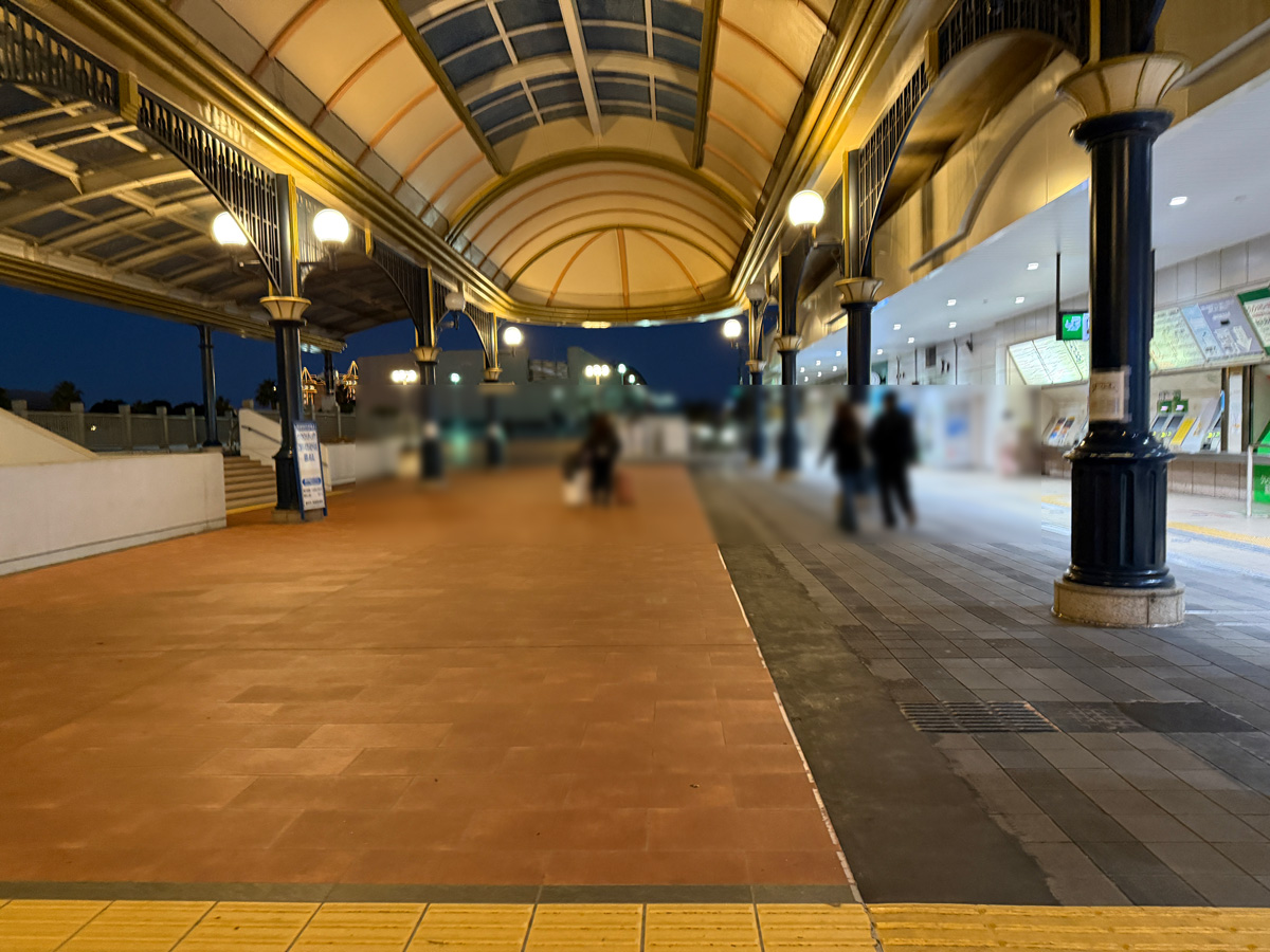 舞浜駅