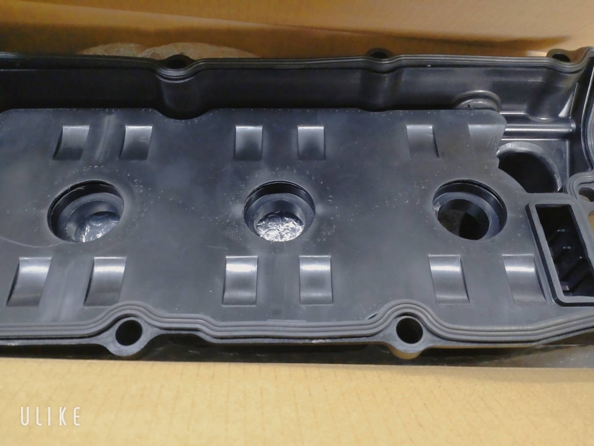 Z33 タペットカバーパッキン交換(前編) - 京福平令手記 Z33 タペットカバーパッキン交換(前編) - 京福平令手記