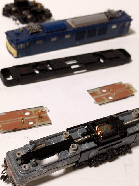 EF64 部品取りのはずが・・・ 2-2 (Tomix 2115) - のほほん Nゲージ