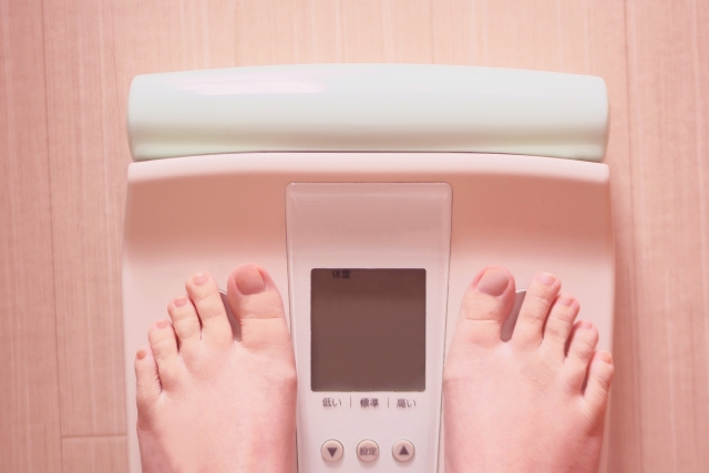 二人分食べなさい は古い 妊娠中にダイエットを強いられた話 恐怖の食べづわり体験 ハピトマの育児ブログ