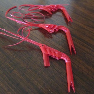 ストローで海老 老母の握力